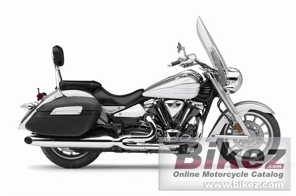 Big Yamaha stratoliner picture and wallpaper from Bikez.com